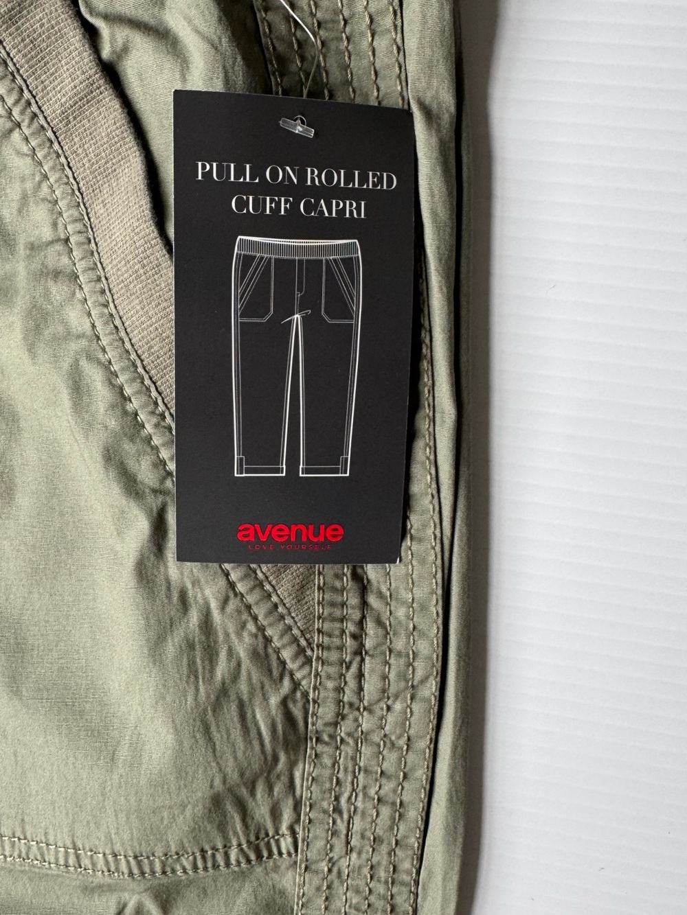 Avenue Poplin Pull-On Capri Pants In Olive - Picture 3 of 9